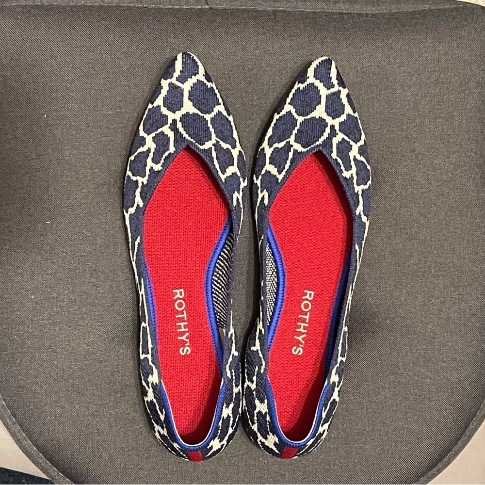 Rothy’s Indigo Giraffe points- size 10.5